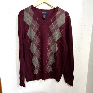 Banana Republic | V-Neck Burgundy Argyle Sweater 100% merino wool